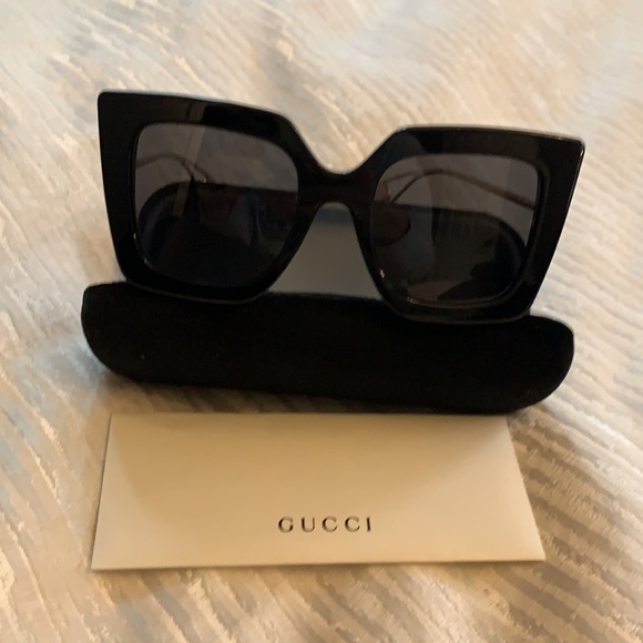 Gucci sunglasses - Picture 6 of 12
